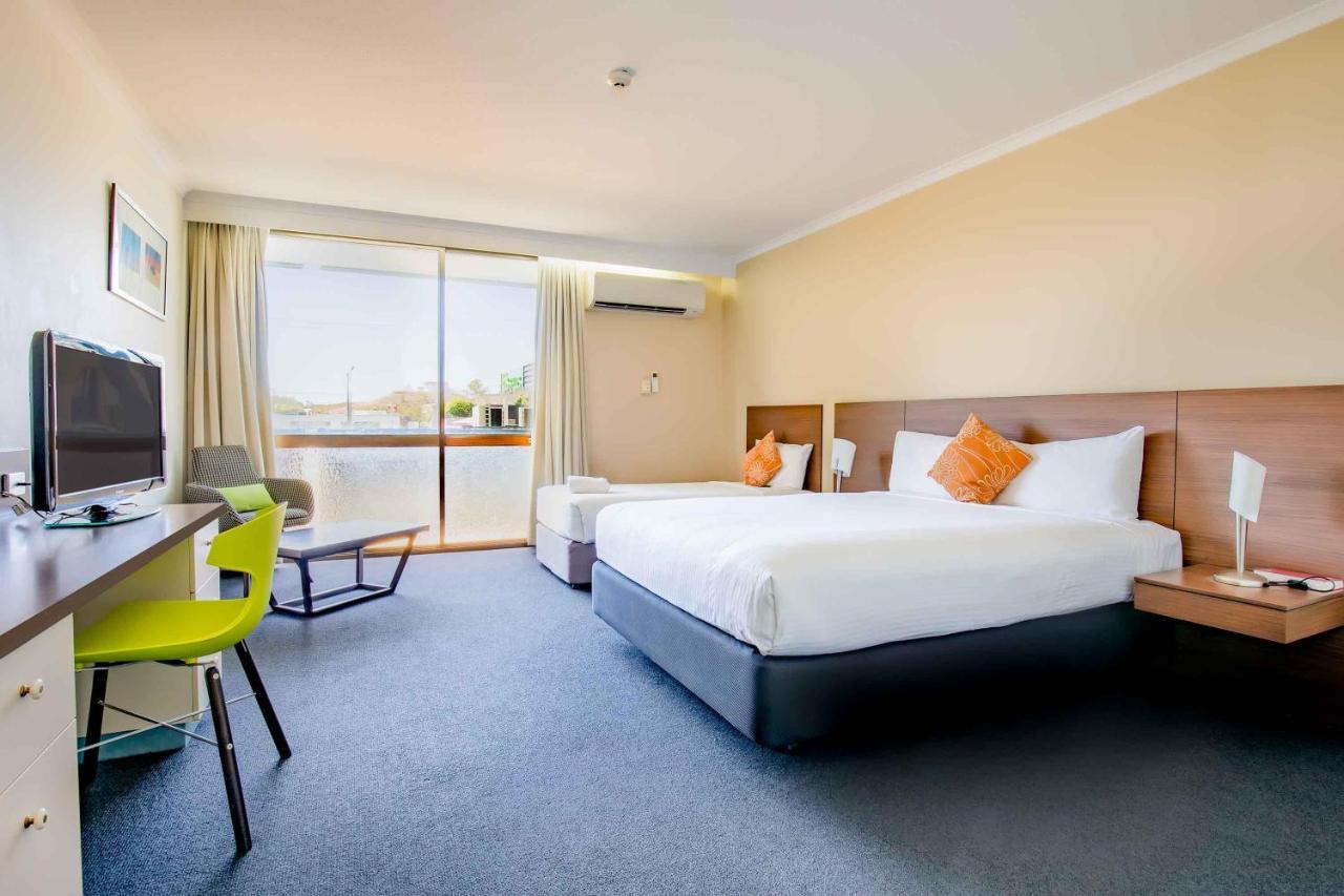 Ibis Styles Mt Isa Verona Mount Isa Exterior photo